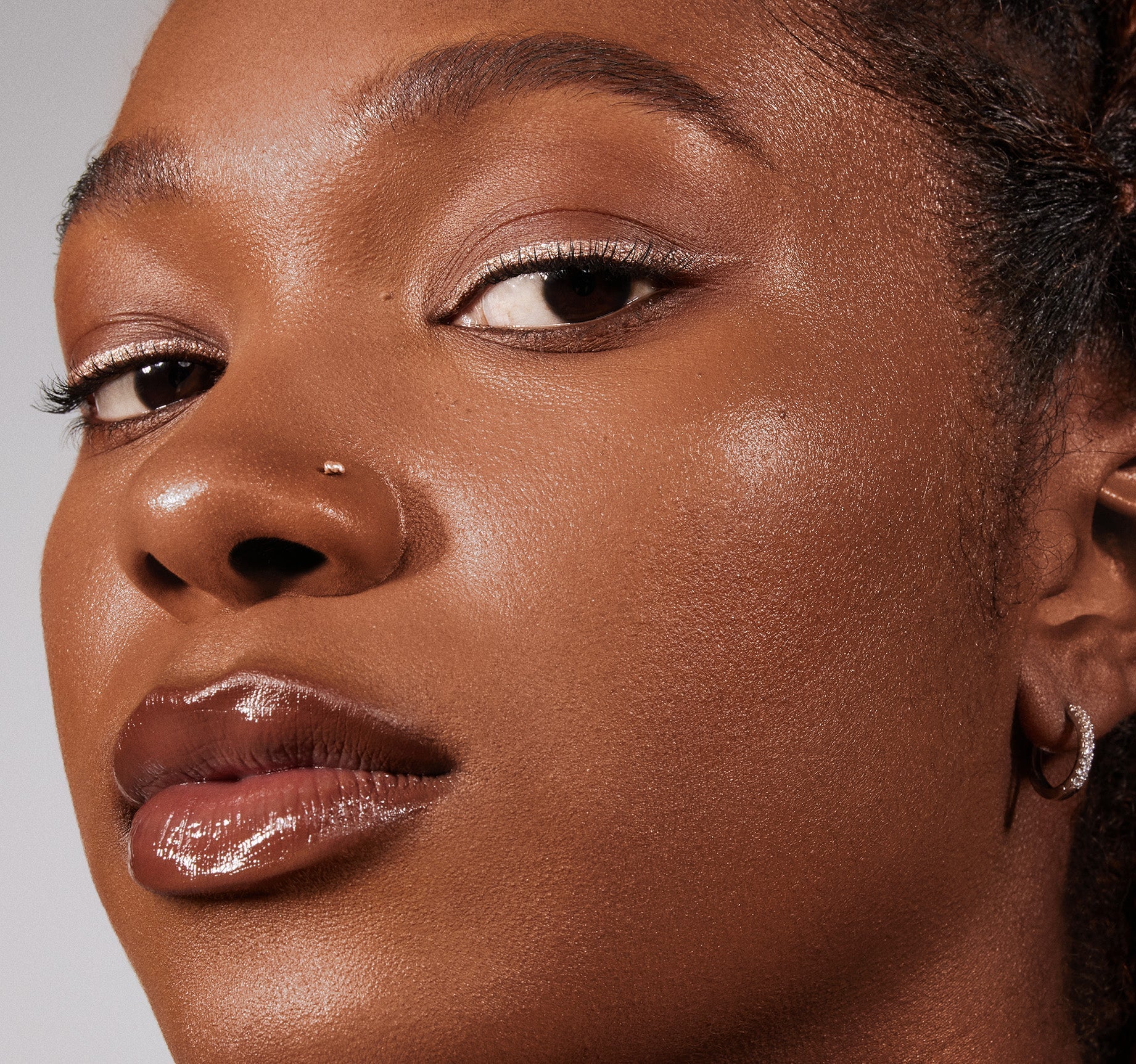 Lightform Extended Hydration Foundation - Image 117
