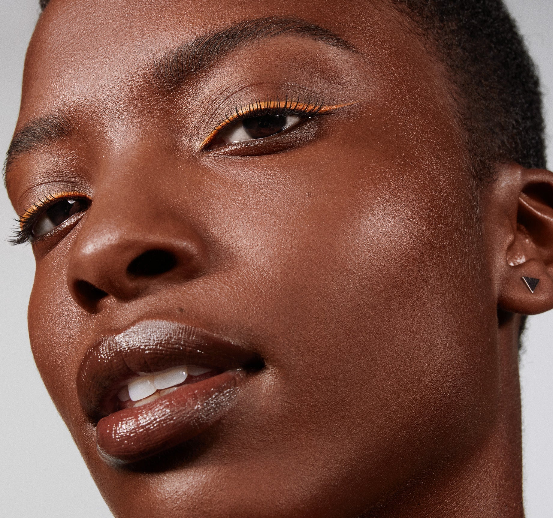 Lightform Extended Hydration Foundation - Image 142