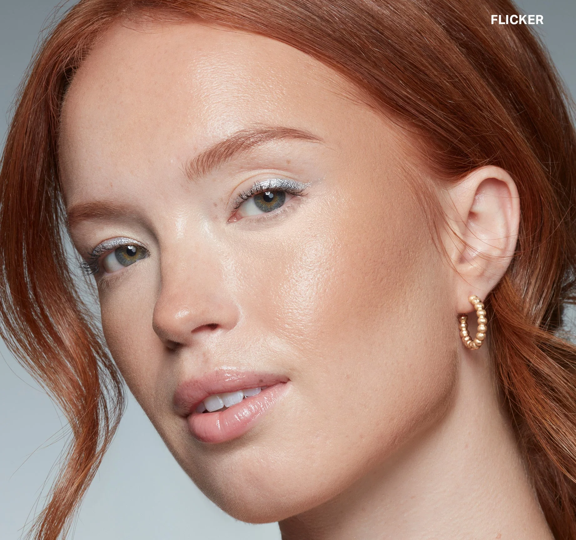 Sudden Heat Creamy Bronzer Stick - Image 3