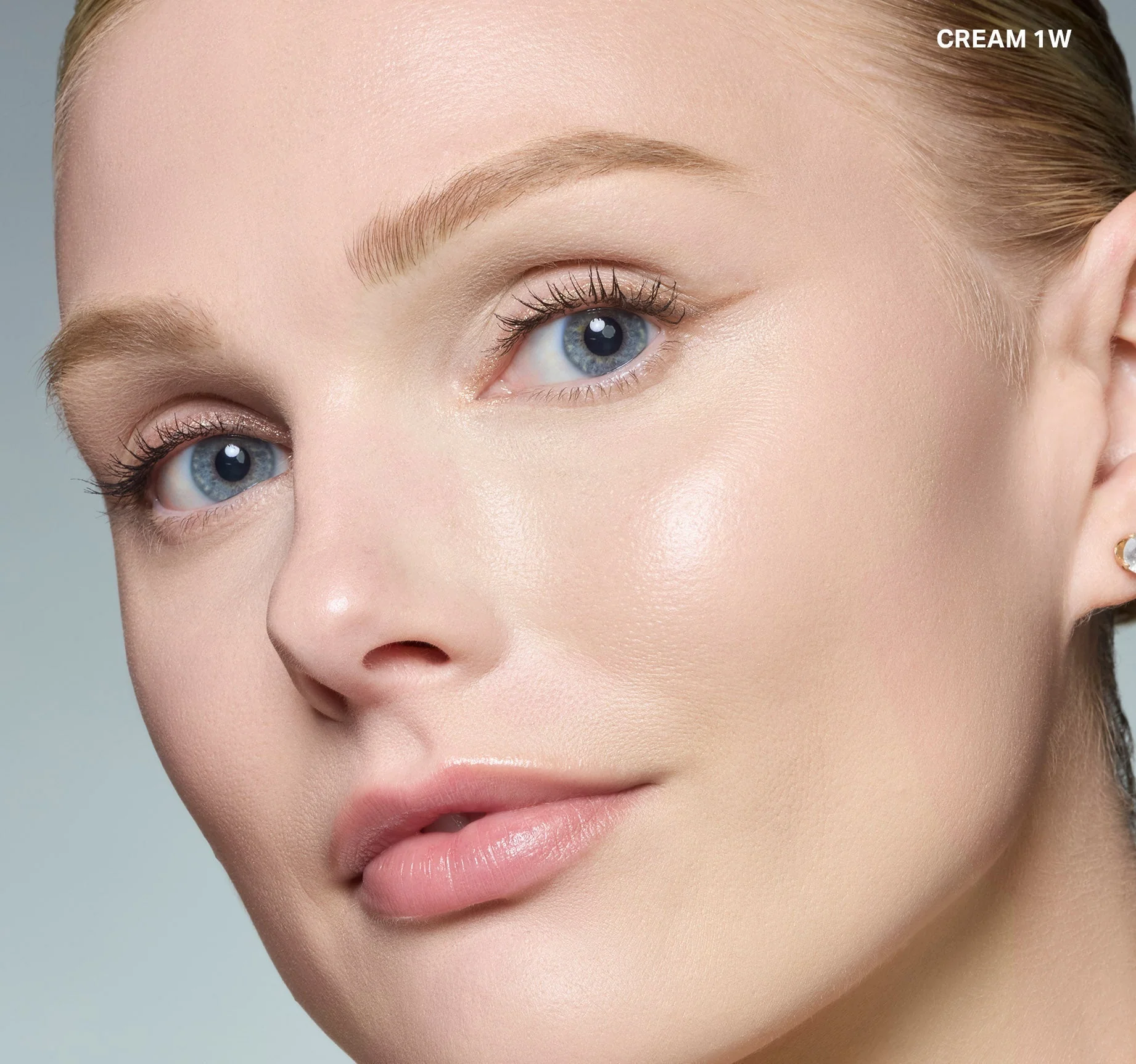 Wakeup Artist Under Eye Correcting Concealer - Image 4